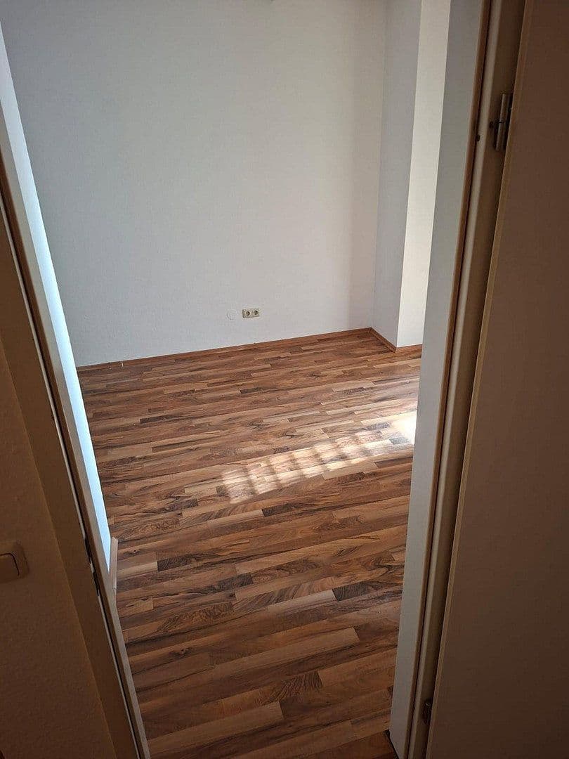 Pronájem bytu 2+1 36 m², Langgasse 39 / Karl-Kellner-Ring 18, Wetzlar, Hessen Pronájem bytu 2+1 36 m², Langgasse 39 / Karl-Kellner-Ring 18, Wetzlar, Hessen