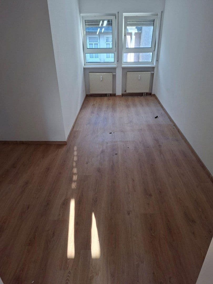Pronájem bytu 2+1 36 m², Langgasse 39 / Karl-Kellner-Ring 18, Wetzlar, Hessen Pronájem bytu 2+1 36 m², Langgasse 39 / Karl-Kellner-Ring 18, Wetzlar, Hessen