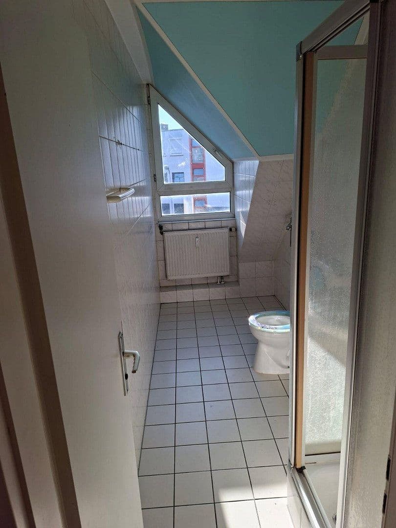 Pronájem bytu 1+1 30 m², Langgasse 39 / Karl-Kellner-Ring 18, Wetzlar, Hessen Pronájem bytu 1+1 30 m², Langgasse 39 / Karl-Kellner-Ring 18, Wetzlar, Hessen