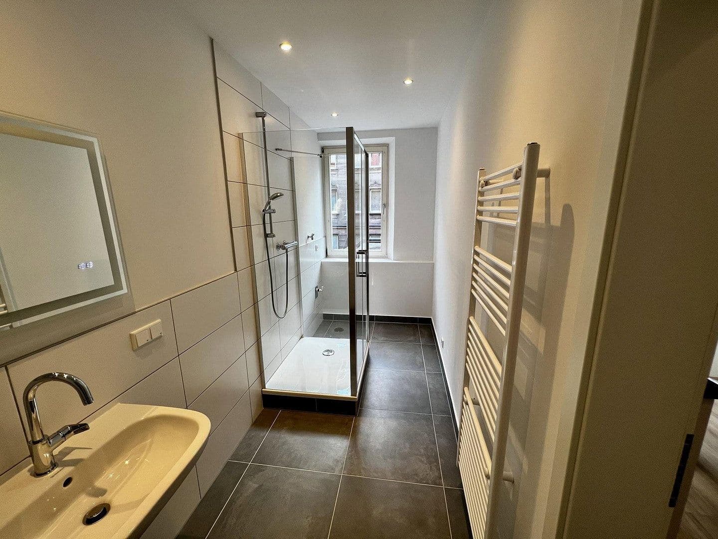 Pronájem bytu 2+1 42 m², Nürnberg, Bavorsko Pronájem bytu 2+1 42 m², Nürnberg, Bavorsko