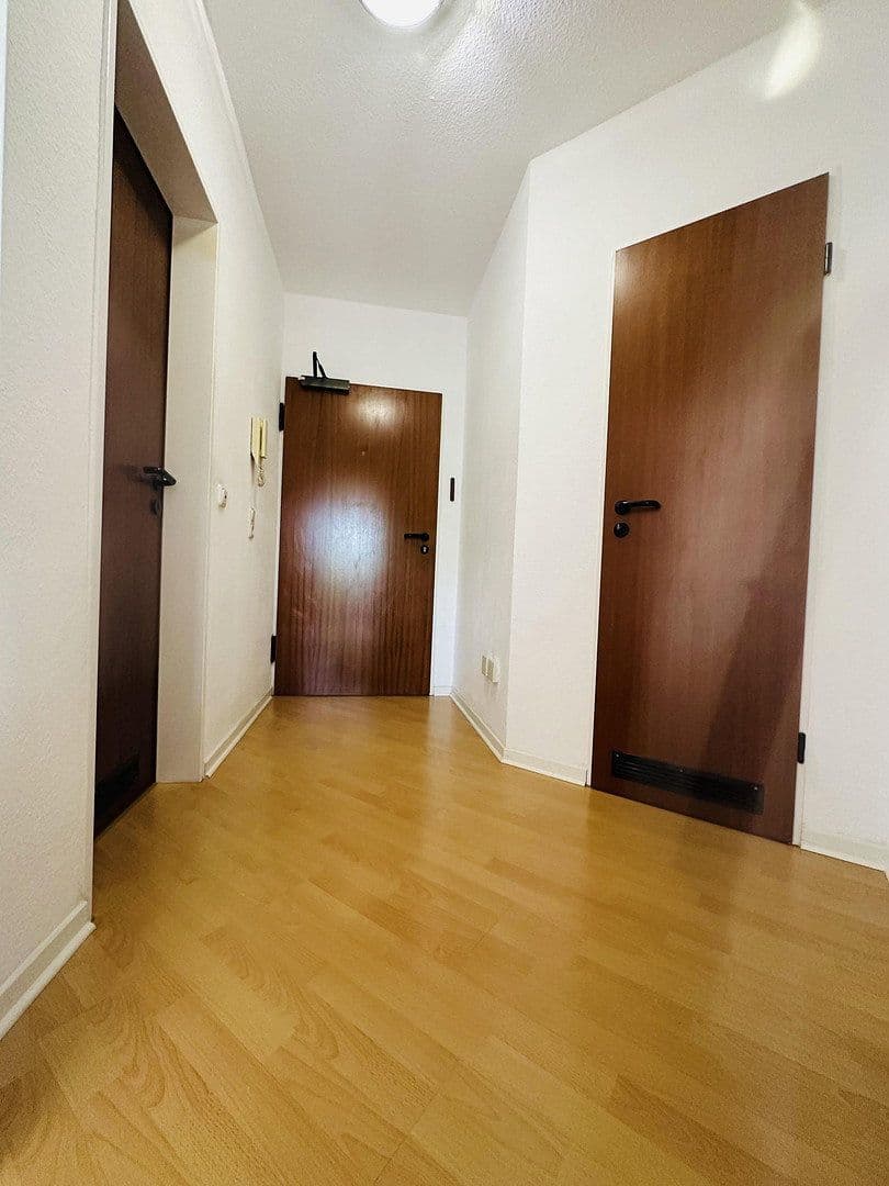 Pronájem bytu 2+1 50 m², Jugenheimer Str. 48a, Frankfurt, Hessen Pronájem bytu 2+1 50 m², Jugenheimer Str. 48a, Frankfurt, Hessen