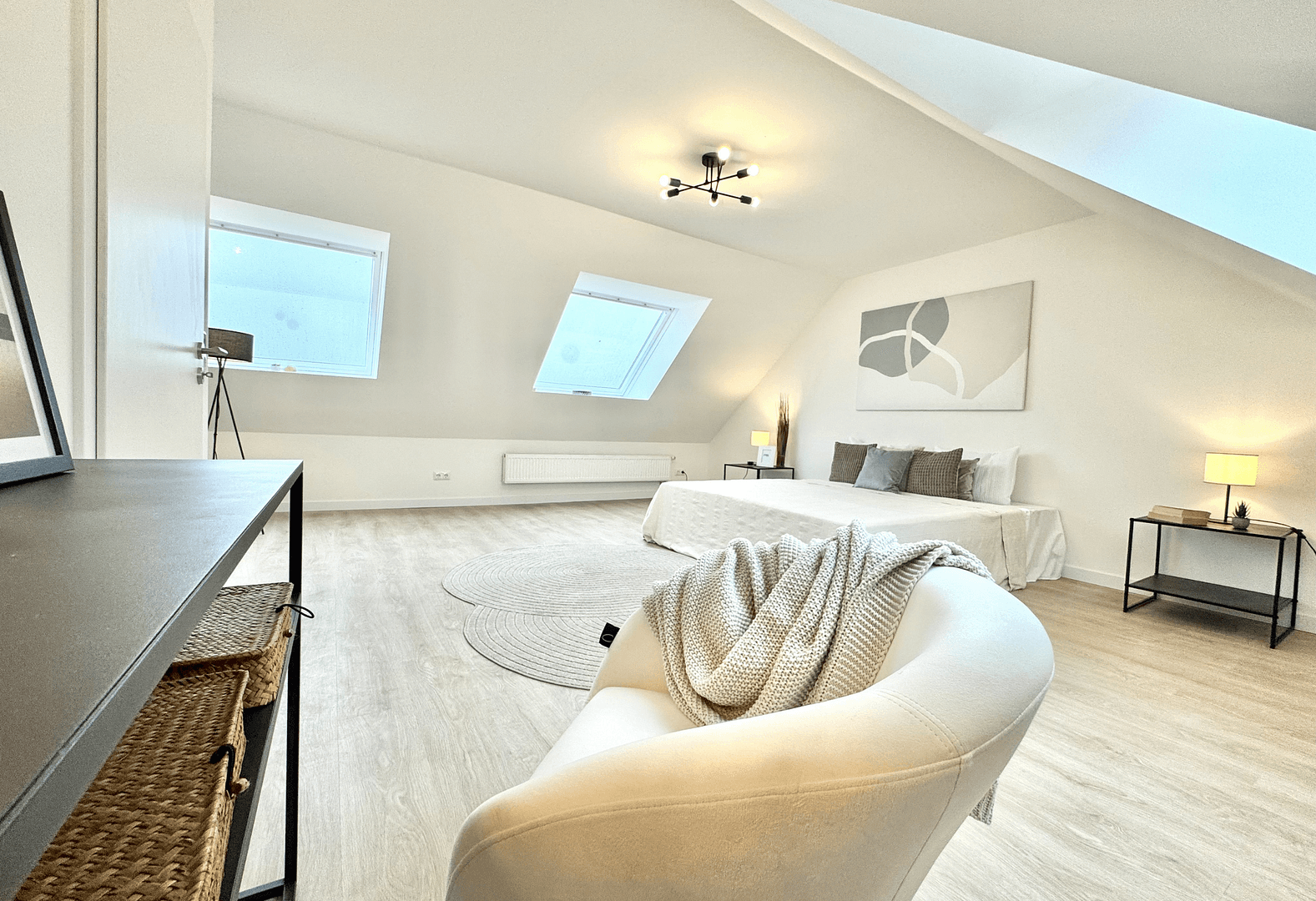 Prodej bytu 4+1 132 m², Lübeck, Šlesvicko-Holštýnsko Prodej bytu 4+1 132 m², Lübeck, Šlesvicko-Holštýnsko
