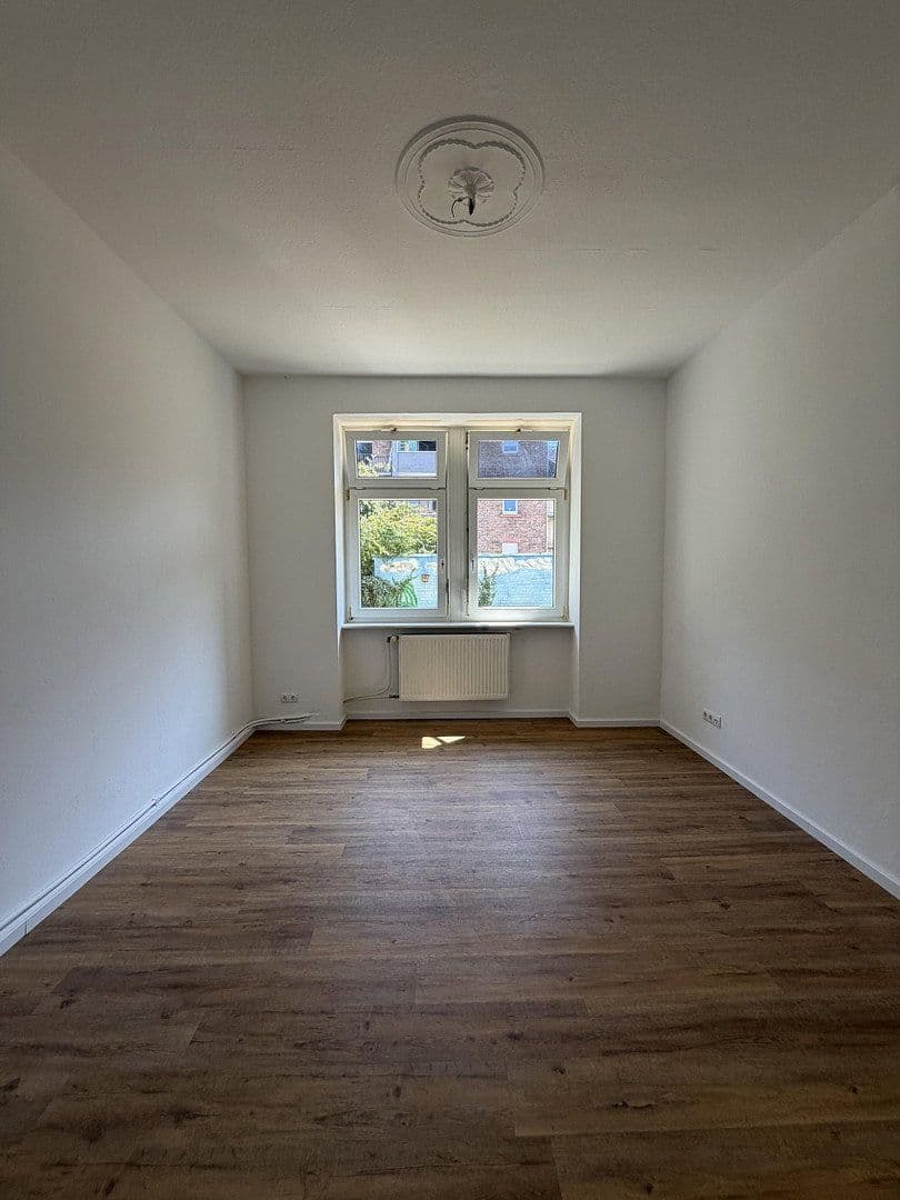 Pronájem bytu 1+1 36 m², Stolberger Straße 6, Mannheim, Bádensko-Württembersko Pronájem bytu 1+1 36 m², Stolberger Straße 6, Mannheim, Bádensko-Württembersko