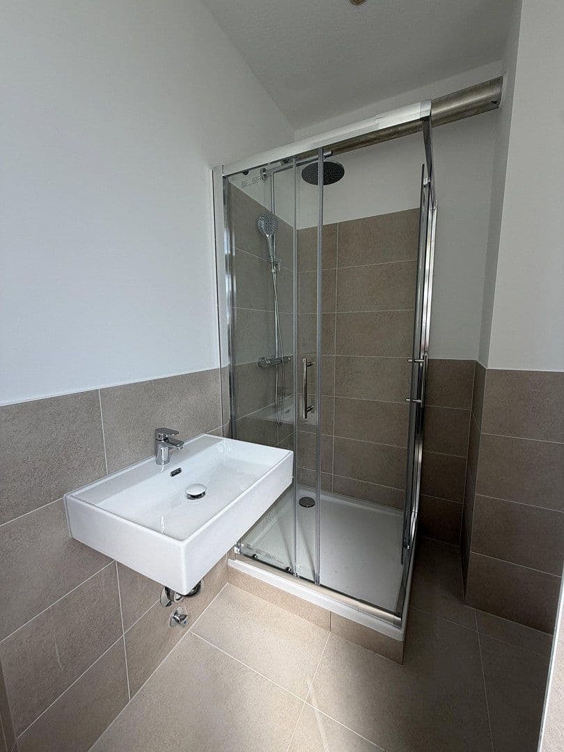 Pronájem bytu 1+1 36 m², Stolberger Straße 6, Mannheim, Bádensko-Württembersko Pronájem bytu 1+1 36 m², Stolberger Straße 6, Mannheim, Bádensko-Württembersko