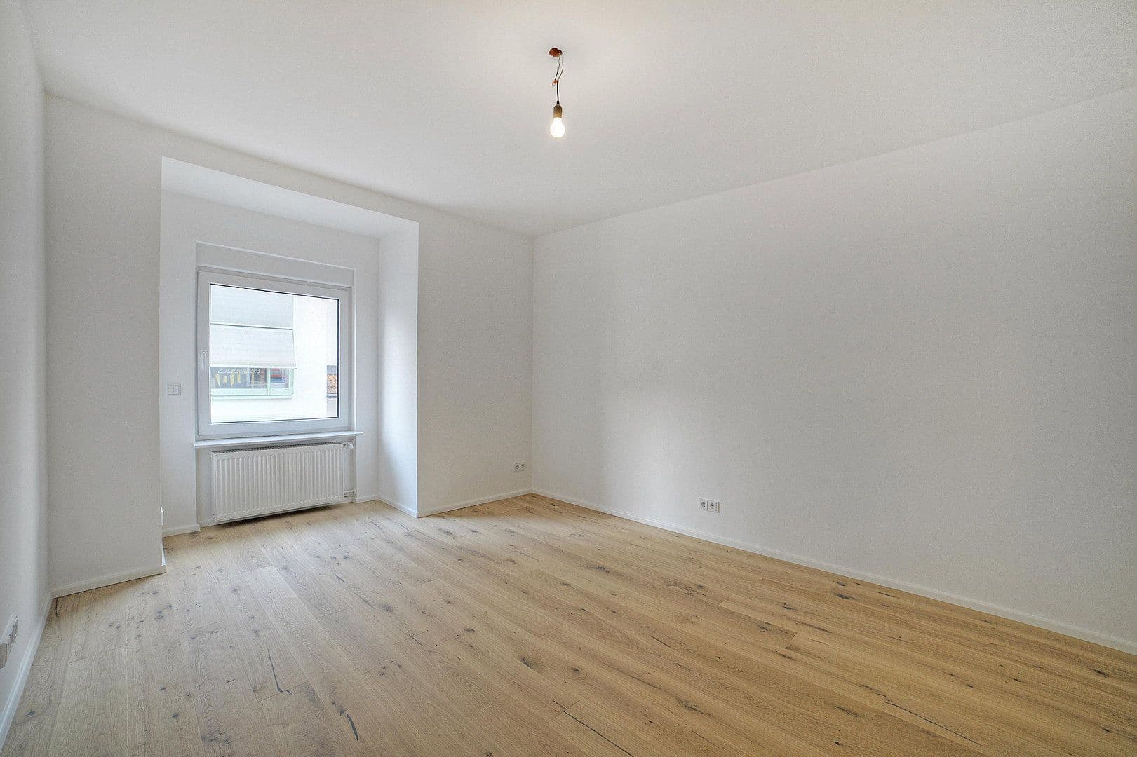 Prodej domu 942 m², pozemek 516 m², Pucherstraße 8, Fürstenfeldbruck, Bavorsko Prodej domu 942 m², pozemek 516 m², Pucherstraße 8, Fürstenfeldbruck, Bavorsko