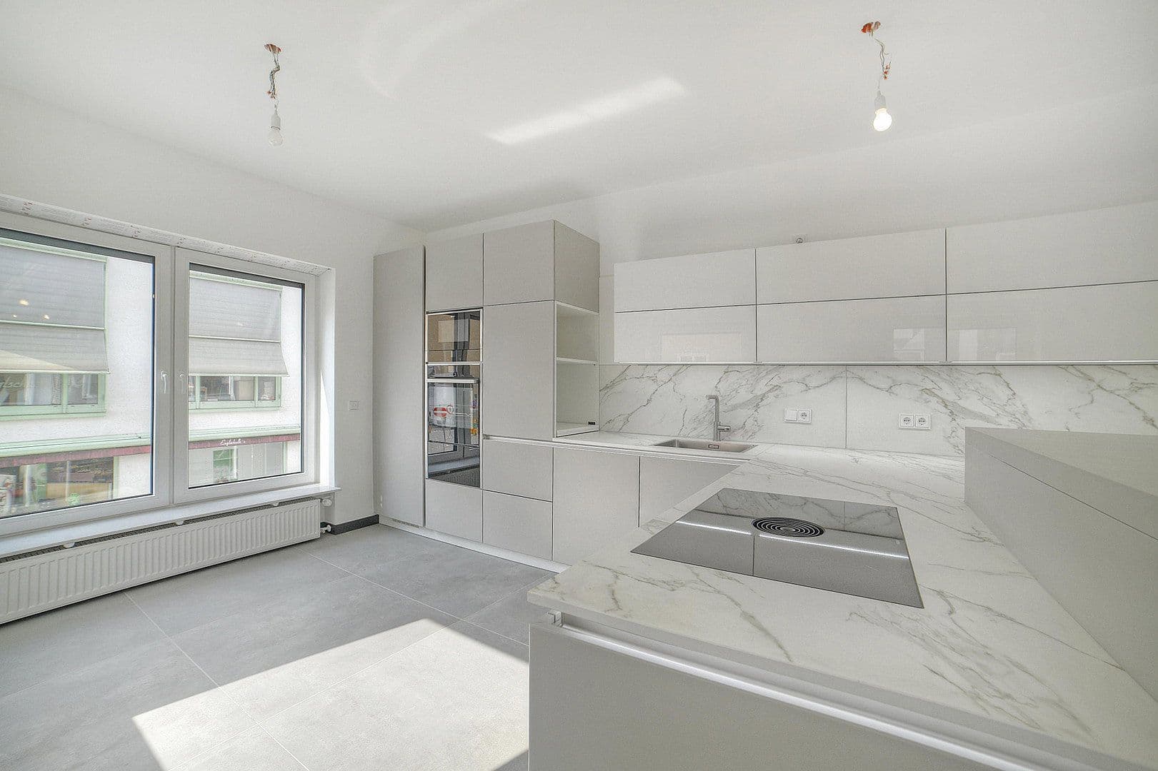 Prodej domu 942 m², pozemek 516 m², Pucherstraße 8, Fürstenfeldbruck, Bavorsko Prodej domu 942 m², pozemek 516 m², Pucherstraße 8, Fürstenfeldbruck, Bavorsko