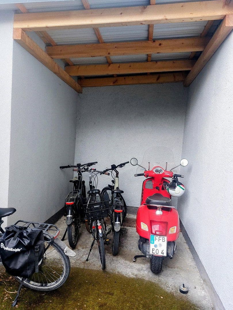 Prodej domu 942 m², pozemek 516 m², Pucherstraße 8, Fürstenfeldbruck, Bavorsko Prodej domu 942 m², pozemek 516 m², Pucherstraße 8, Fürstenfeldbruck, Bavorsko