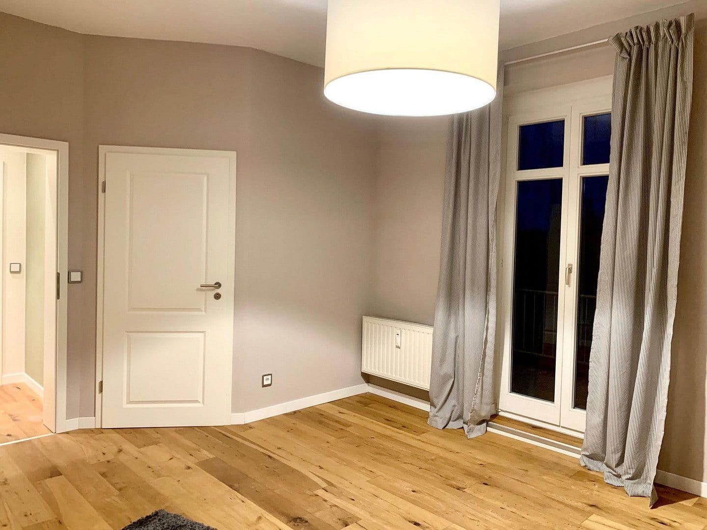Pronájem bytu 2+1 50 m², Lutherstraße 23, Cvikov, Sasko Pronájem bytu 2+1 50 m², Lutherstraße 23, Cvikov, Sasko