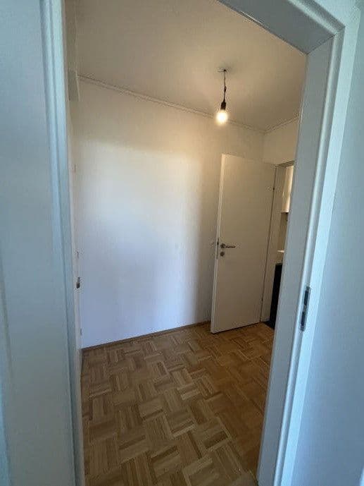 Pronájem bytu 1+1 33 m², Spittelauer Lände 9, Wien, Wien Pronájem bytu 1+1 33 m², Spittelauer Lände 9, Wien, Wien