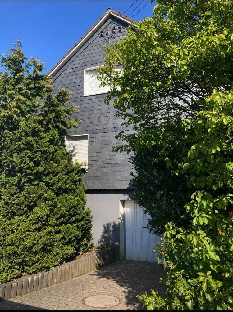 Prodej domu 118 m², pozemek 800 m², Wermelskirchen, Severní Porýní-Vestfálsko Prodej domu 118 m², pozemek 800 m², Wermelskirchen, Severní Porýní-Vestfálsko