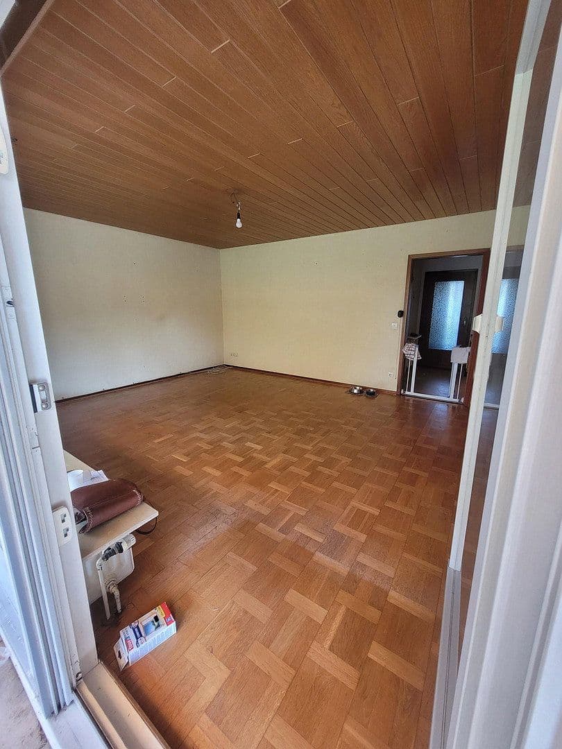 Prodej domu 118 m², pozemek 800 m², Wermelskirchen, Severní Porýní-Vestfálsko Prodej domu 118 m², pozemek 800 m², Wermelskirchen, Severní Porýní-Vestfálsko