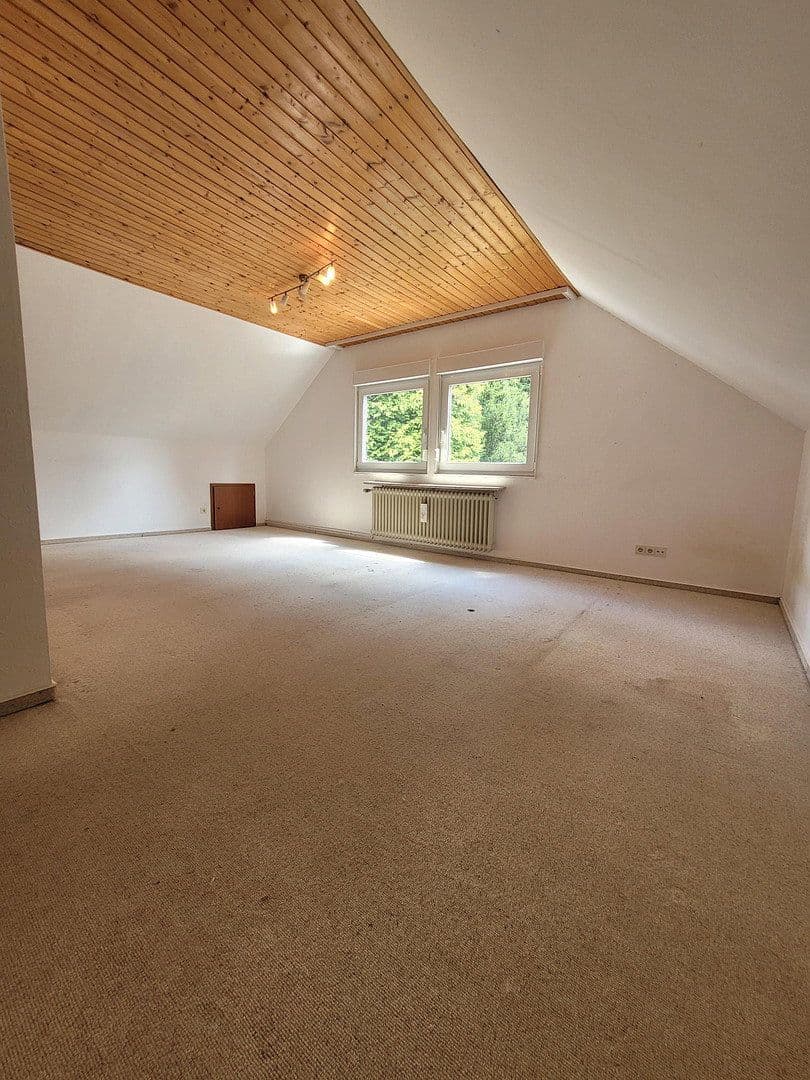 Prodej domu 118 m², pozemek 800 m², Wermelskirchen, Severní Porýní-Vestfálsko Prodej domu 118 m², pozemek 800 m², Wermelskirchen, Severní Porýní-Vestfálsko
