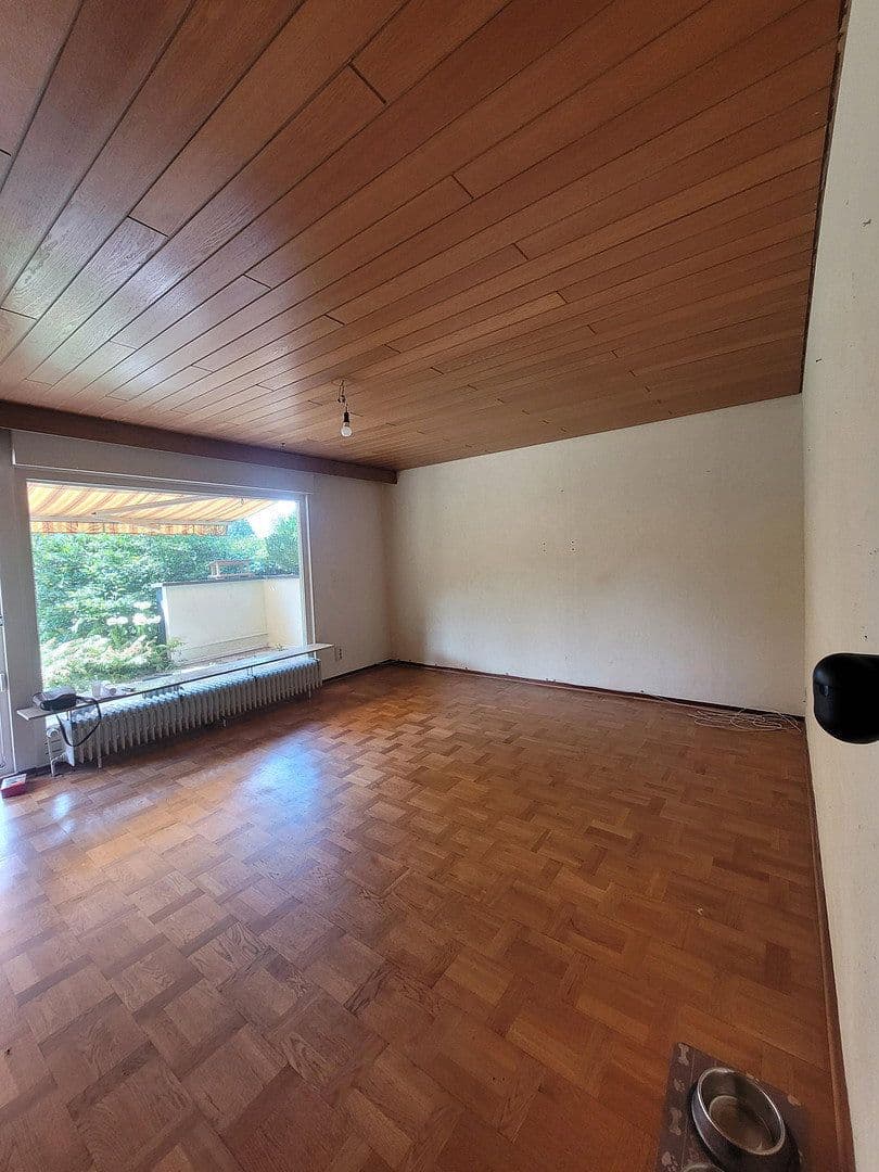 Prodej domu 118 m², pozemek 800 m², Wermelskirchen, Severní Porýní-Vestfálsko Prodej domu 118 m², pozemek 800 m², Wermelskirchen, Severní Porýní-Vestfálsko