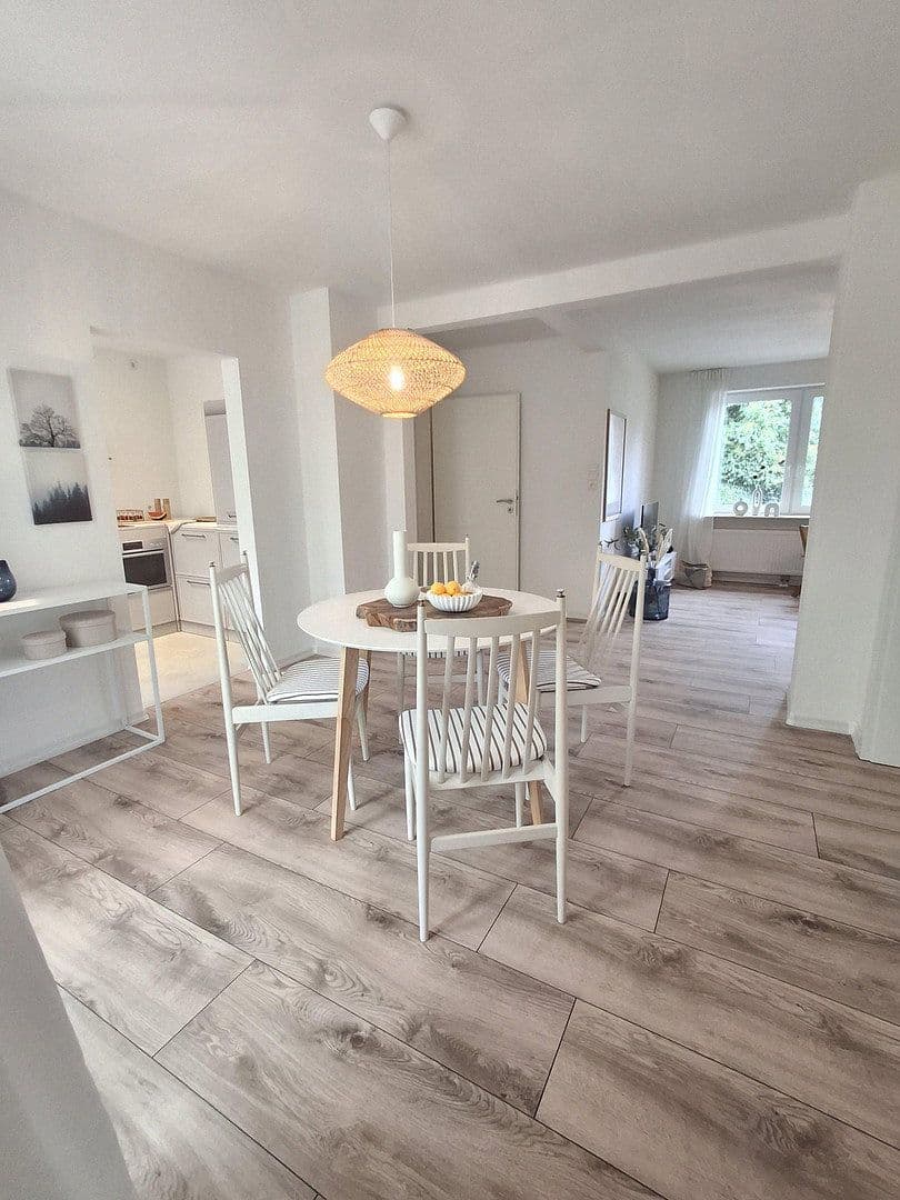 Prodej domu 146 m², pozemek 470 m², Osnabrück, Dolní Sasko Prodej domu 146 m², pozemek 470 m², Osnabrück, Dolní Sasko