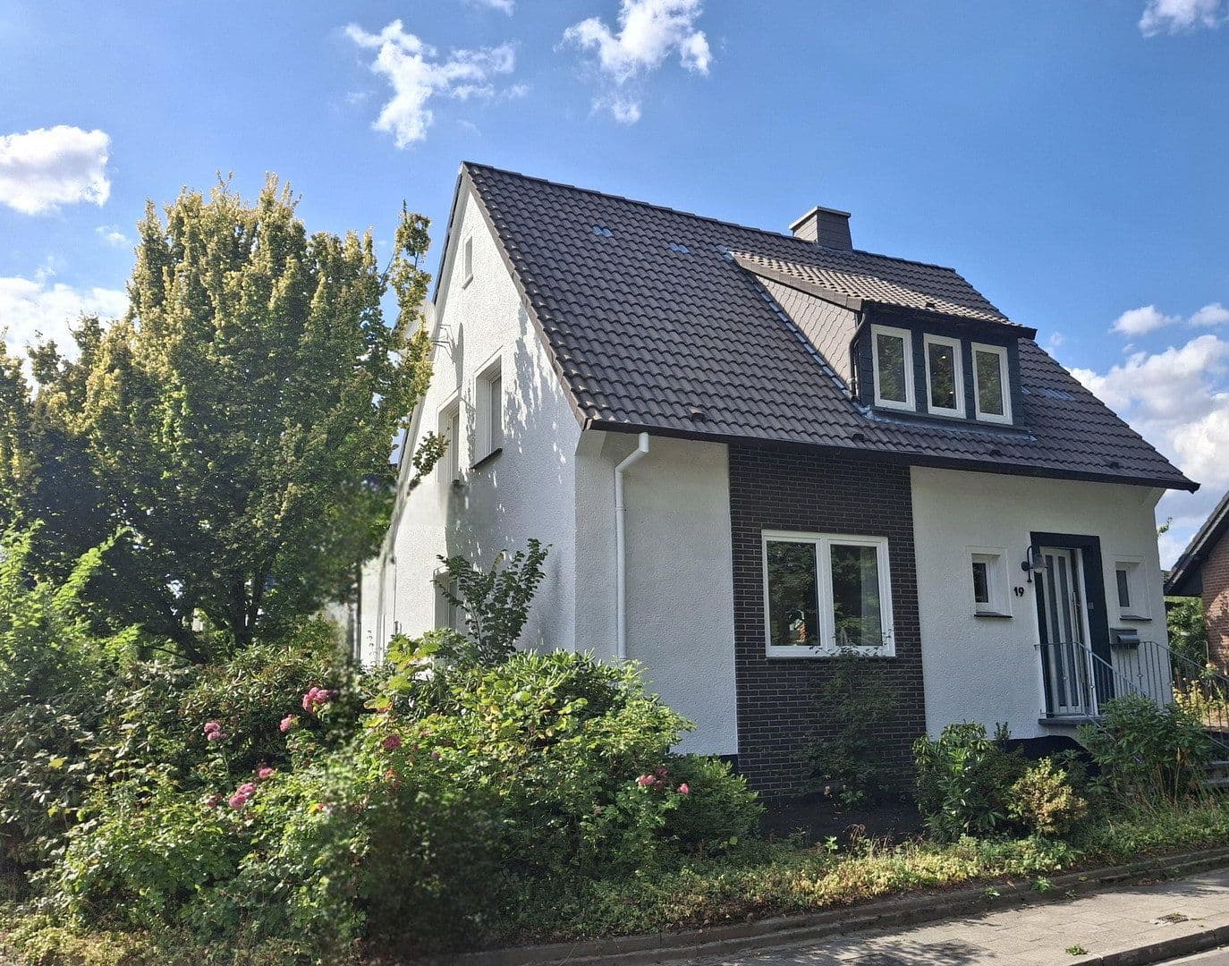 Prodej domu 146 m², pozemek 470 m², Osnabrück, Dolní Sasko Prodej domu 146 m², pozemek 470 m², Osnabrück, Dolní Sasko