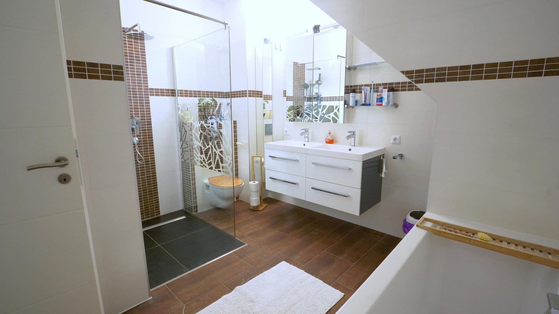 Pronájem domu 190 m², pozemek 1.100 m², Königs Wusterhausen, Braniborsko Pronájem domu 190 m², pozemek 1.100 m², Königs Wusterhausen, Braniborsko