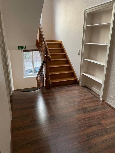 Pronájem kanceláře 154 m², Oberbenrader Str. 51, Nordrhein-Westfalen - Krefeld, Severní Porýní-Vestfálsko Pronájem kanceláře 154 m², Oberbenrader Str. 51, Nordrhein-Westfalen - Krefeld, Severní Porýní-Vestfálsko