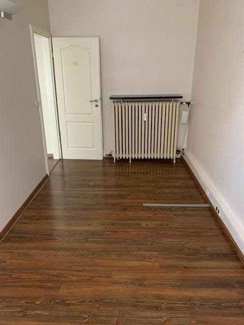 Pronájem kanceláře 154 m², Oberbenrader Str. 51, Nordrhein-Westfalen - Krefeld, Severní Porýní-Vestfálsko Pronájem kanceláře 154 m², Oberbenrader Str. 51, Nordrhein-Westfalen - Krefeld, Severní Porýní-Vestfálsko