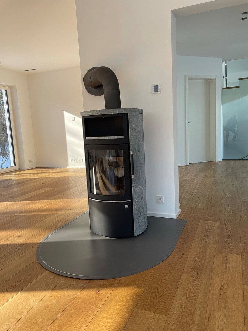 Pronájem bytu 3+1 183 m², Am Lohmühlensee 8, Duisburg, Severní Porýní-Vestfálsko Pronájem bytu 3+1 183 m², Am Lohmühlensee 8, Duisburg, Severní Porýní-Vestfálsko