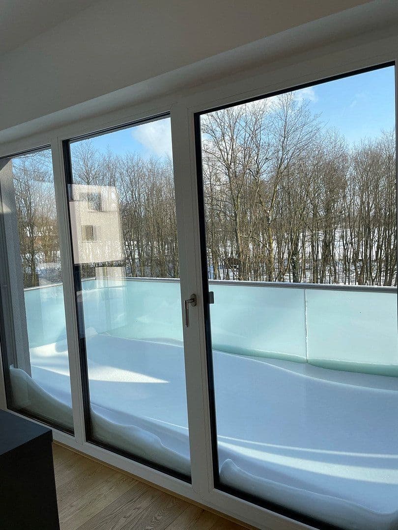 Pronájem bytu 3+1 183 m², Am Lohmühlensee 8, Duisburg, Severní Porýní-Vestfálsko Pronájem bytu 3+1 183 m², Am Lohmühlensee 8, Duisburg, Severní Porýní-Vestfálsko