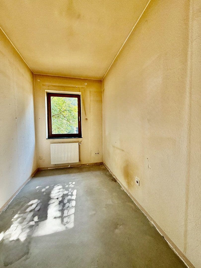 Prodej domu 152 m², pozemek 696 m², Weimarer Straße 2, Delmenhorst, Dolní Sasko Prodej domu 152 m², pozemek 696 m², Weimarer Straße 2, Delmenhorst, Dolní Sasko