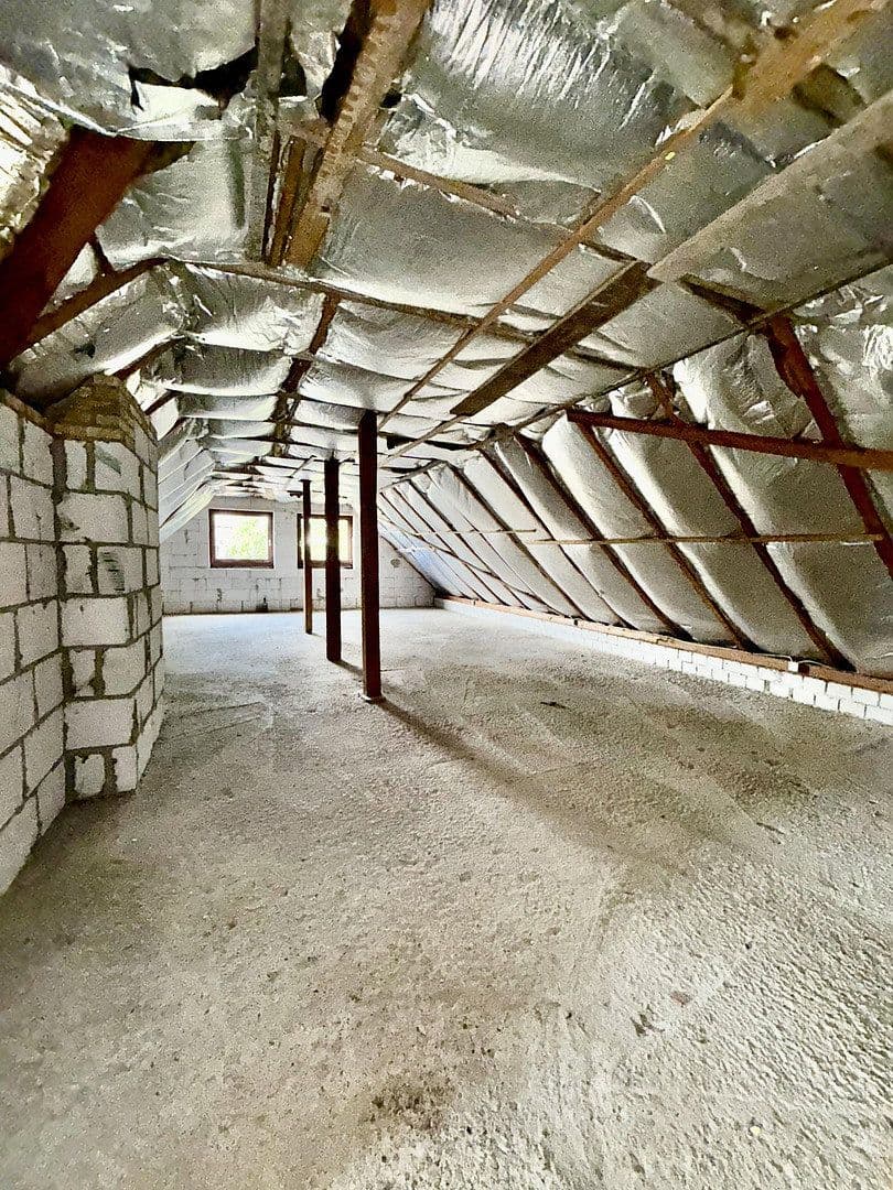 Prodej domu 152 m², pozemek 696 m², Weimarer Straße 2, Delmenhorst, Dolní Sasko Prodej domu 152 m², pozemek 696 m², Weimarer Straße 2, Delmenhorst, Dolní Sasko