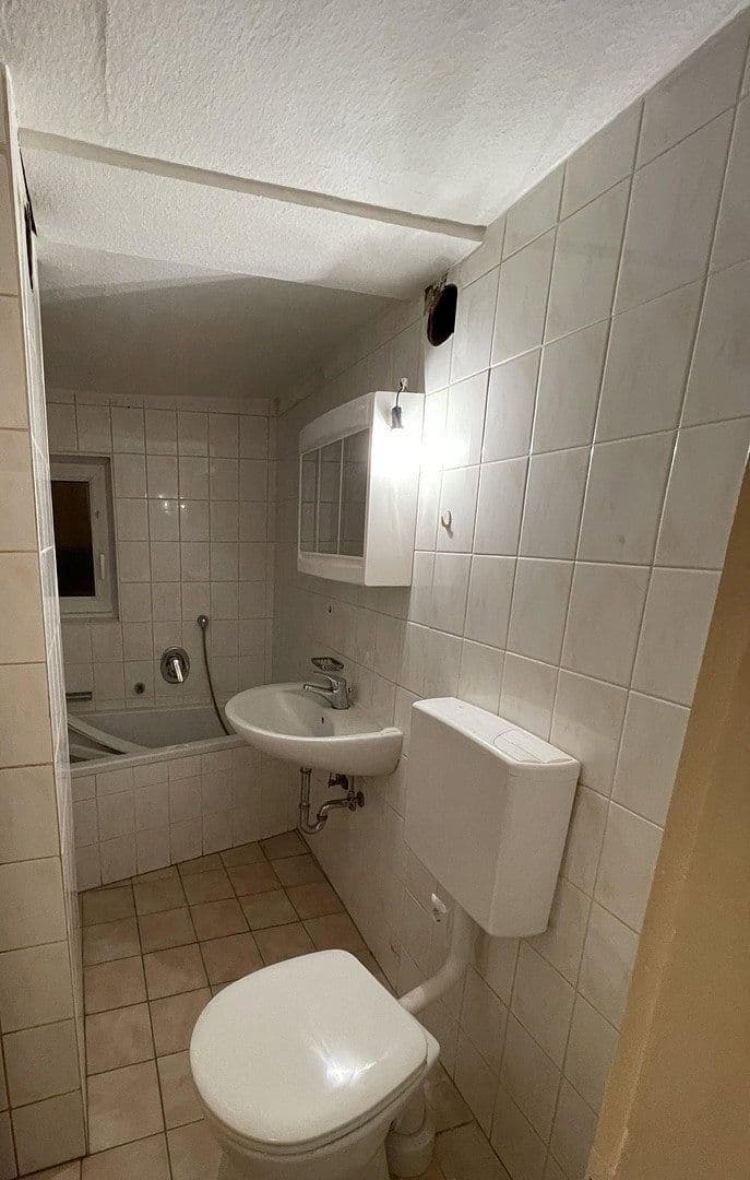 Prodej domu 125 m², pozemek 512 m², Lauda-Königshofen, Bádensko-Württembersko Prodej domu 125 m², pozemek 512 m², Lauda-Königshofen, Bádensko-Württembersko
