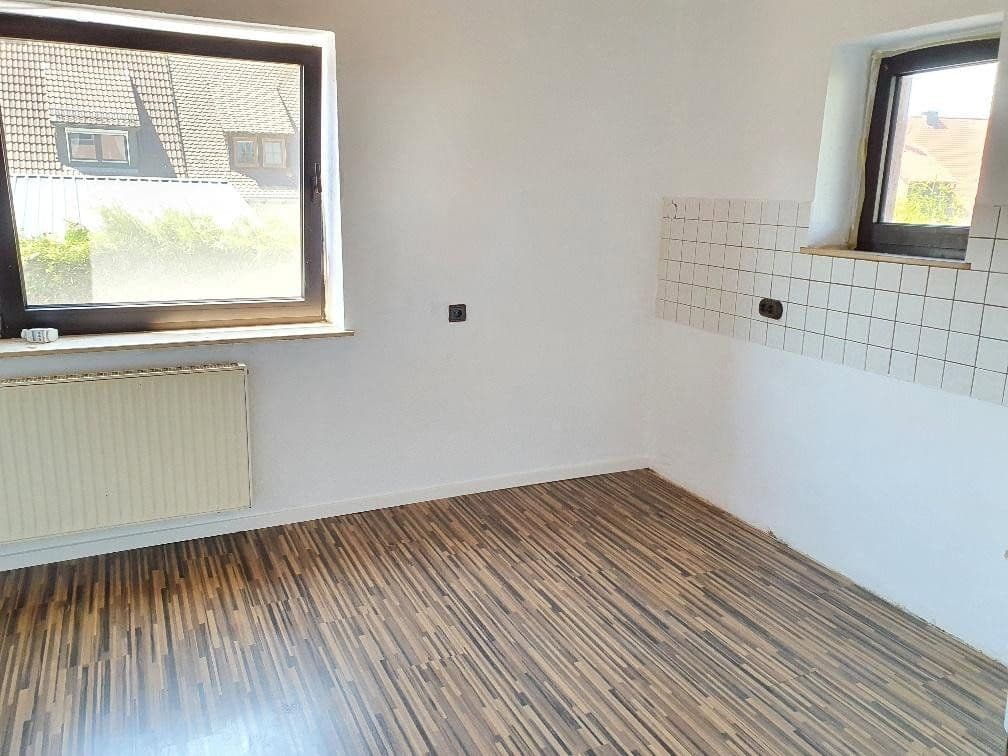 Prodej domu 171 m², pozemek 739 m², Neumarkt in der Oberpfalz, Bavorsko Prodej domu 171 m², pozemek 739 m², Neumarkt in der Oberpfalz, Bavorsko