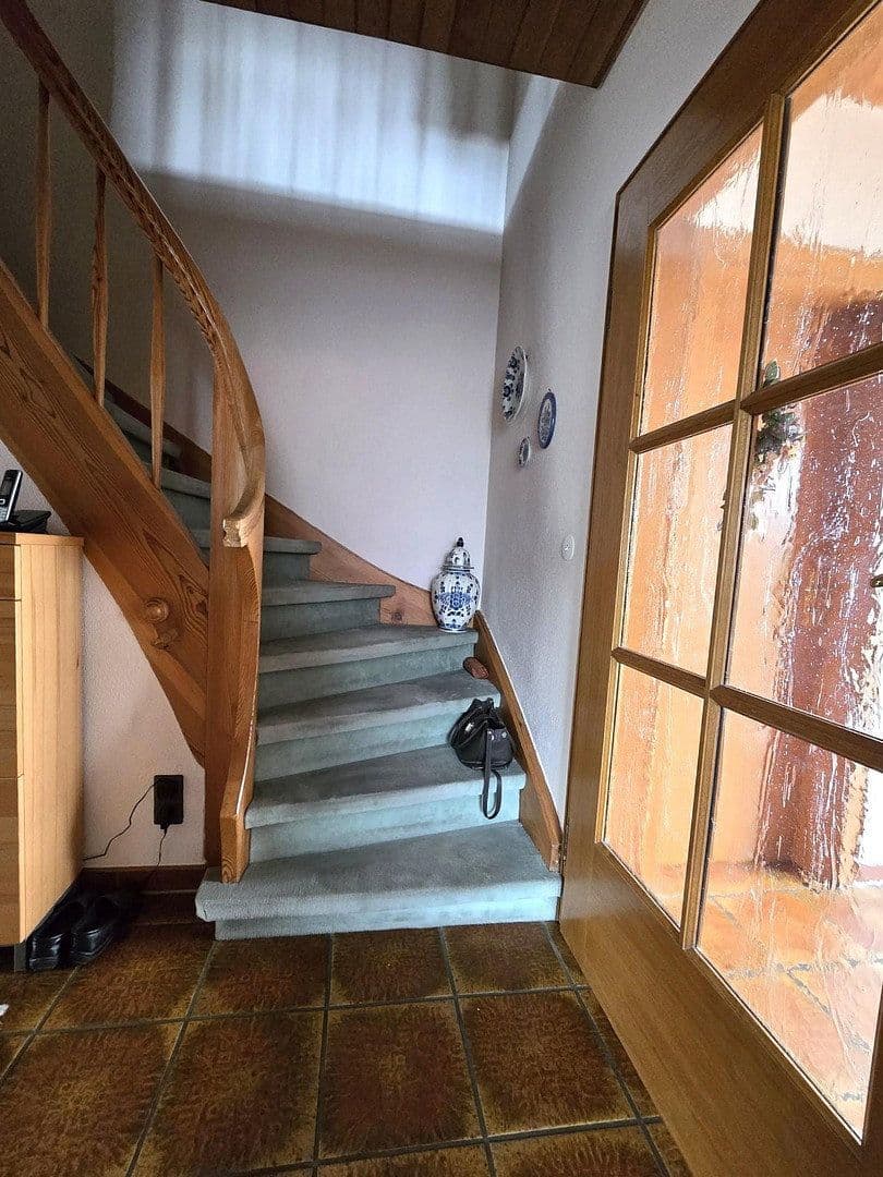 Prodej domu 171 m², pozemek 739 m², Neumarkt in der Oberpfalz, Bavorsko Prodej domu 171 m², pozemek 739 m², Neumarkt in der Oberpfalz, Bavorsko