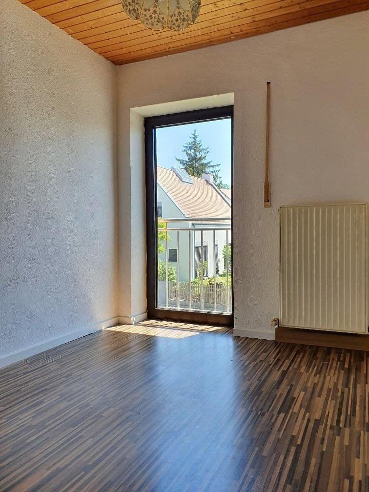 Prodej domu 171 m², pozemek 739 m², Neumarkt in der Oberpfalz, Bavorsko Prodej domu 171 m², pozemek 739 m², Neumarkt in der Oberpfalz, Bavorsko