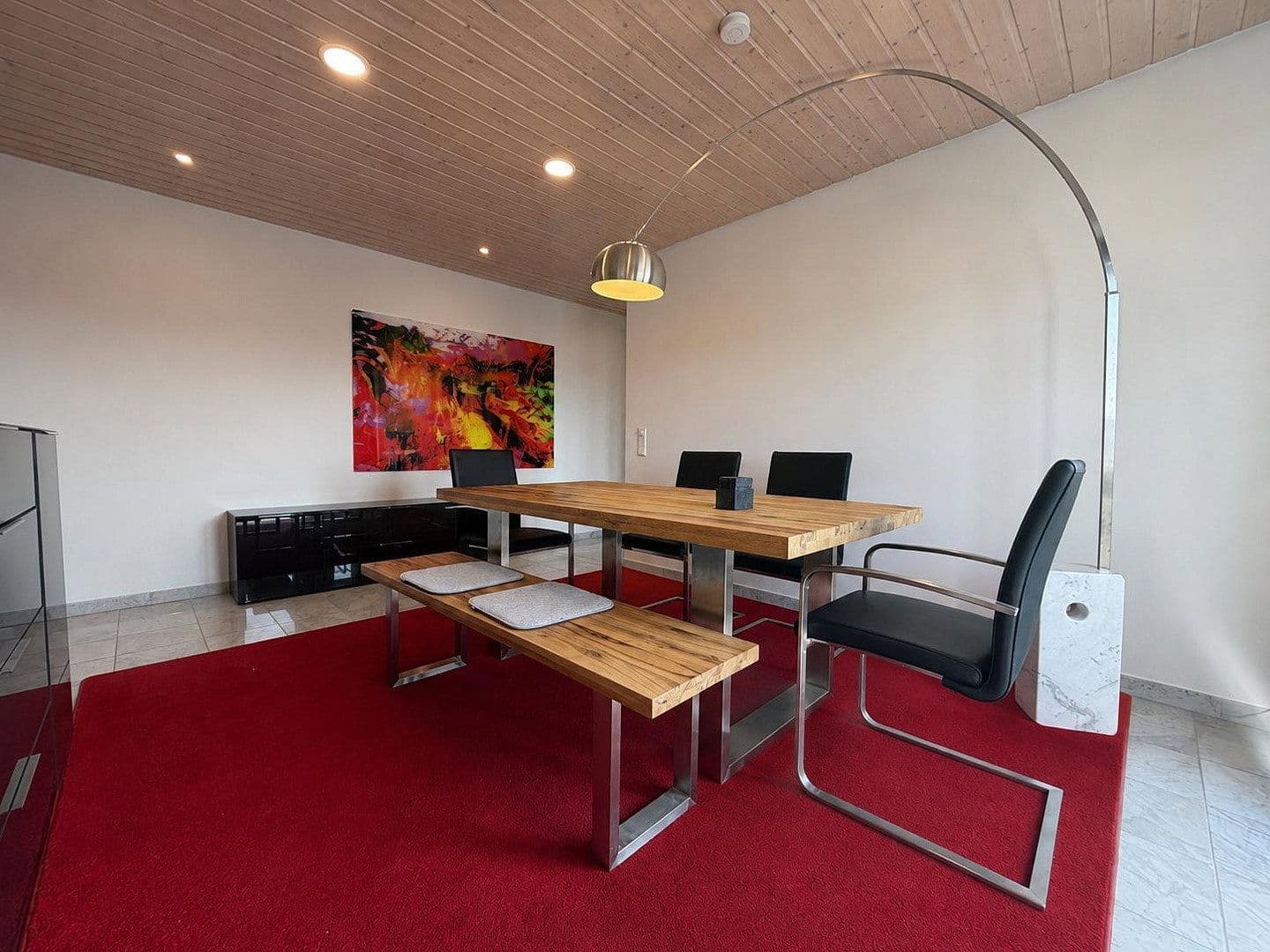 Pronájem bytu 3+1 89 m², Waiblingen, Bádensko-Württembersko Pronájem bytu 3+1 89 m², Waiblingen, Bádensko-Württembersko