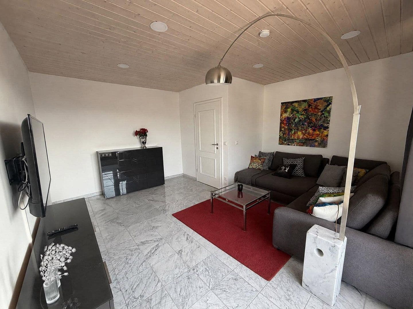 Pronájem bytu 3+1 89 m², Waiblingen, Bádensko-Württembersko Pronájem bytu 3+1 89 m², Waiblingen, Bádensko-Württembersko