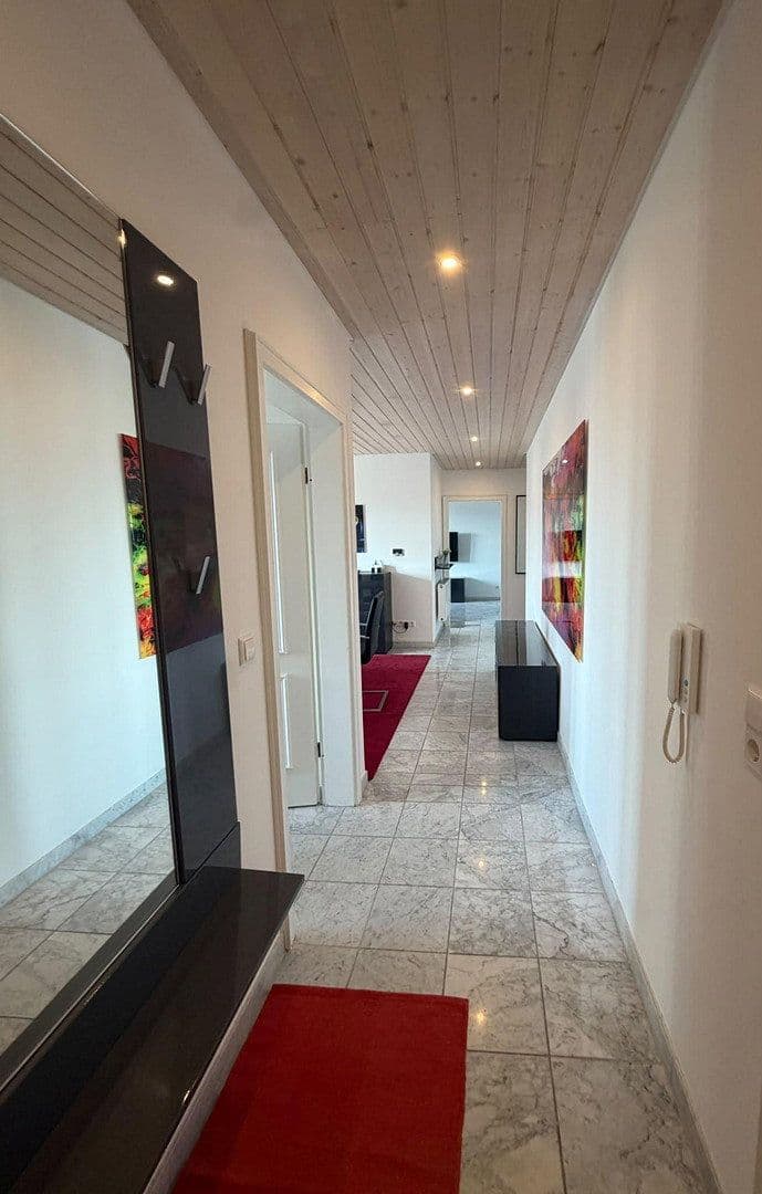 Pronájem bytu 3+1 89 m², Waiblingen, Bádensko-Württembersko Pronájem bytu 3+1 89 m², Waiblingen, Bádensko-Württembersko