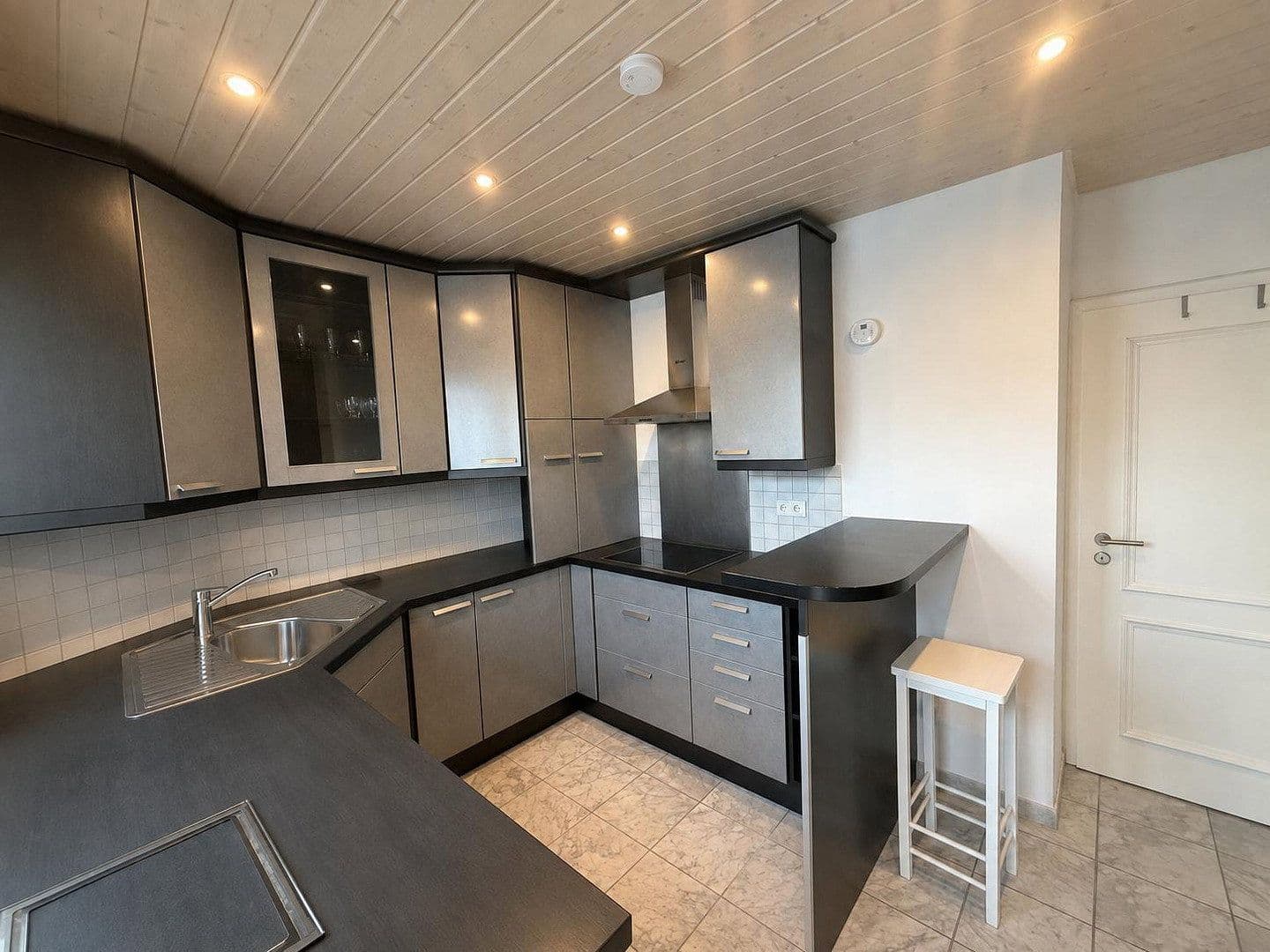 Pronájem bytu 3+1 89 m², Waiblingen, Bádensko-Württembersko Pronájem bytu 3+1 89 m², Waiblingen, Bádensko-Württembersko