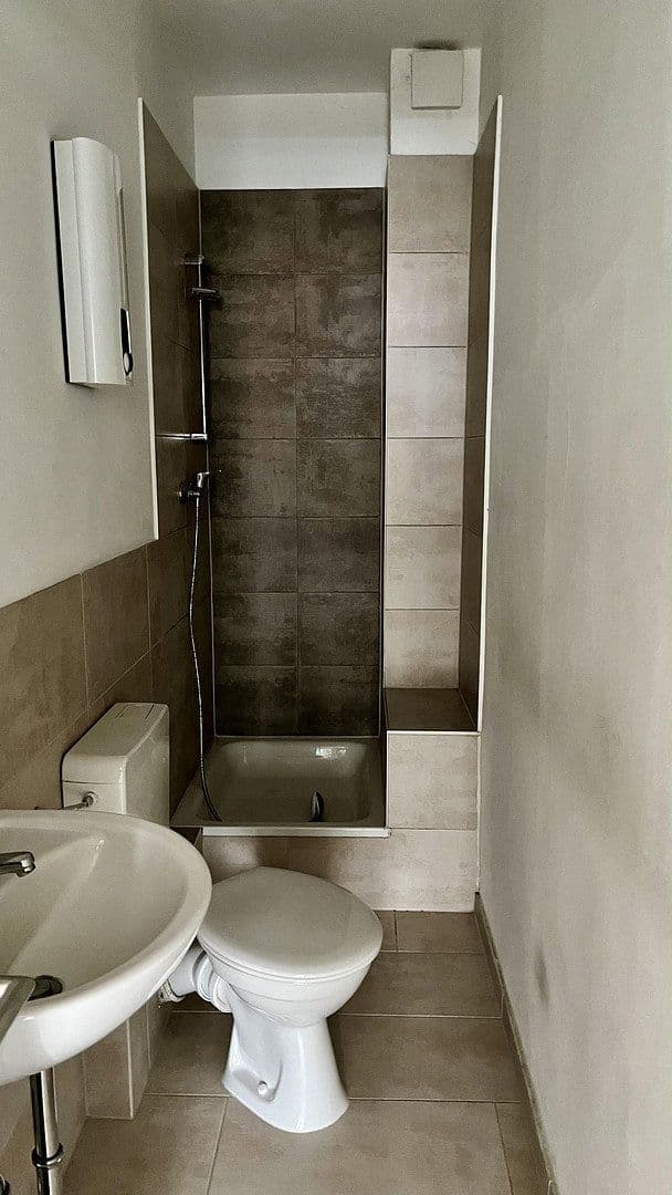 Prodej domu 537 m², pozemek 314 m², Kiel, Šlesvicko-Holštýnsko Prodej domu 537 m², pozemek 314 m², Kiel, Šlesvicko-Holštýnsko
