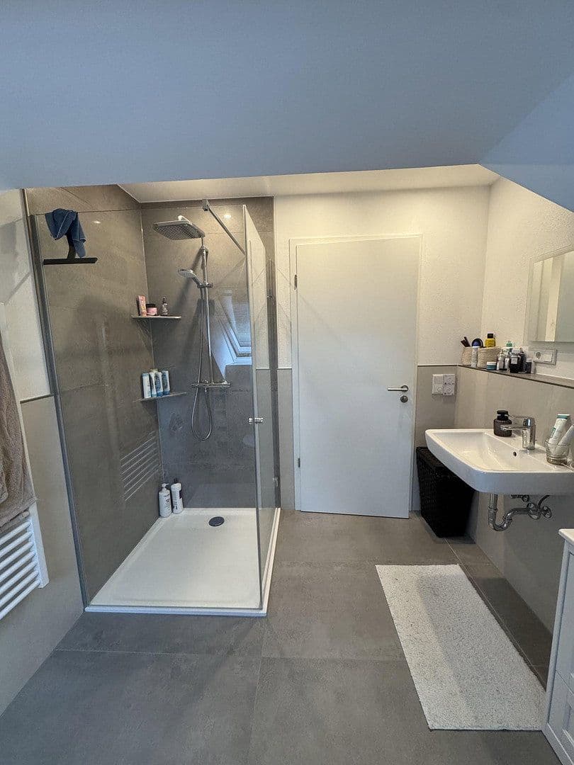 Pronájem bytu 3+1 77 m², Schillerstraße, Langenmosen, Bavorsko Pronájem bytu 3+1 77 m², Schillerstraße, Langenmosen, Bavorsko