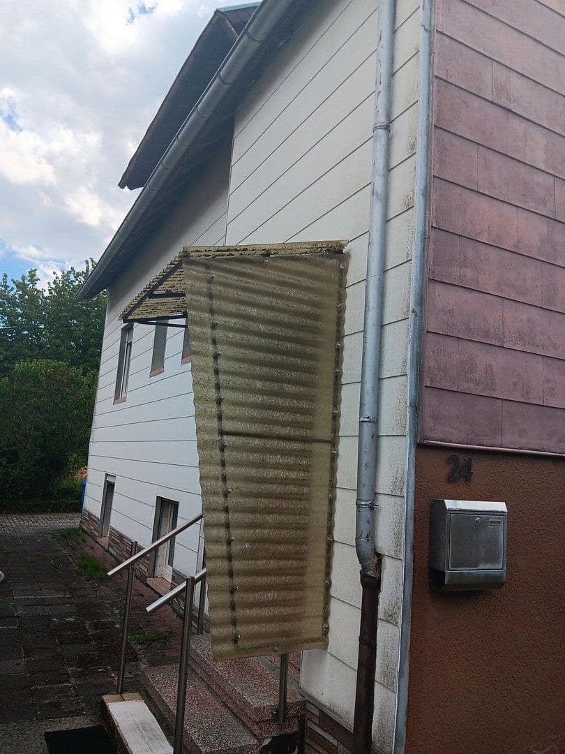 Prodej domu 170 m², pozemek 550 m², Jugendheimstrasse 24, Bann, Porýní-Falc Prodej domu 170 m², pozemek 550 m², Jugendheimstrasse 24, Bann, Porýní-Falc