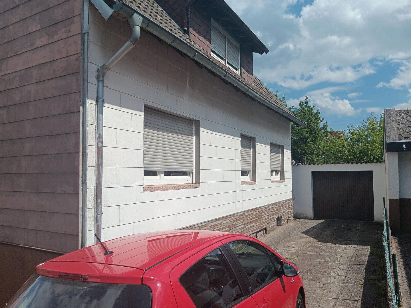 Prodej domu 170 m², pozemek 550 m², Jugendheimstrasse 24, Bann, Porýní-Falc Prodej domu 170 m², pozemek 550 m², Jugendheimstrasse 24, Bann, Porýní-Falc