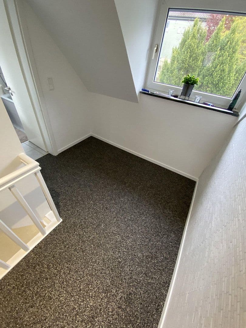 Prodej domu 307 m², pozemek 738 m², Wermelskirchen, Severní Porýní-Vestfálsko Prodej domu 307 m², pozemek 738 m², Wermelskirchen, Severní Porýní-Vestfálsko