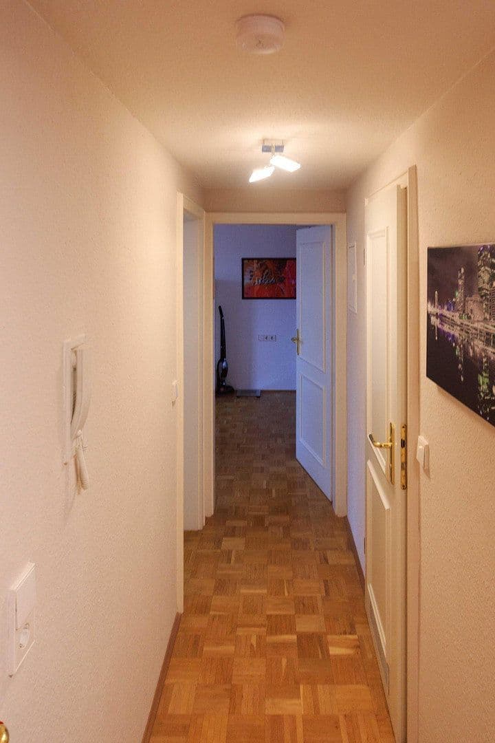 Pronájem bytu 3+kk 87 m², Öhringer Straße 21, Stuttgart, Bádensko-Württembersko Pronájem bytu 3+kk 87 m², Öhringer Straße 21, Stuttgart, Bádensko-Württembersko