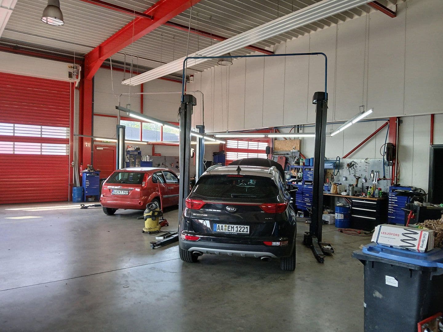 Pronájem nebytového prostoru 3.000 m², Margarete-Steiff-Str. 29, Essingen, Bádensko-Württembersko Pronájem nebytového prostoru 3.000 m², Margarete-Steiff-Str. 29, Essingen, Bádensko-Württembersko