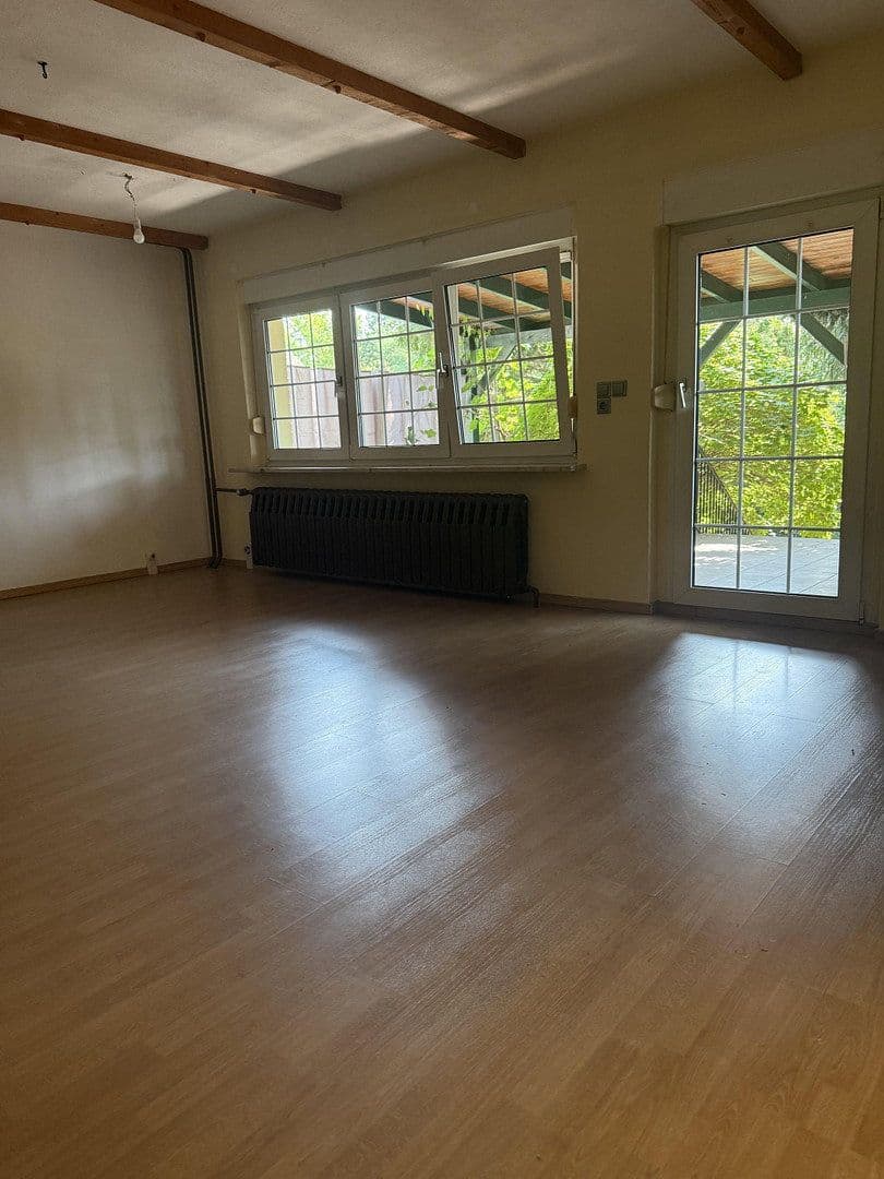 Prodej domu 161 m², pozemek 341 m², Weidenweg 12, Eisenhüttenstadt, Braniborsko Prodej domu 161 m², pozemek 341 m², Weidenweg 12, Eisenhüttenstadt, Braniborsko