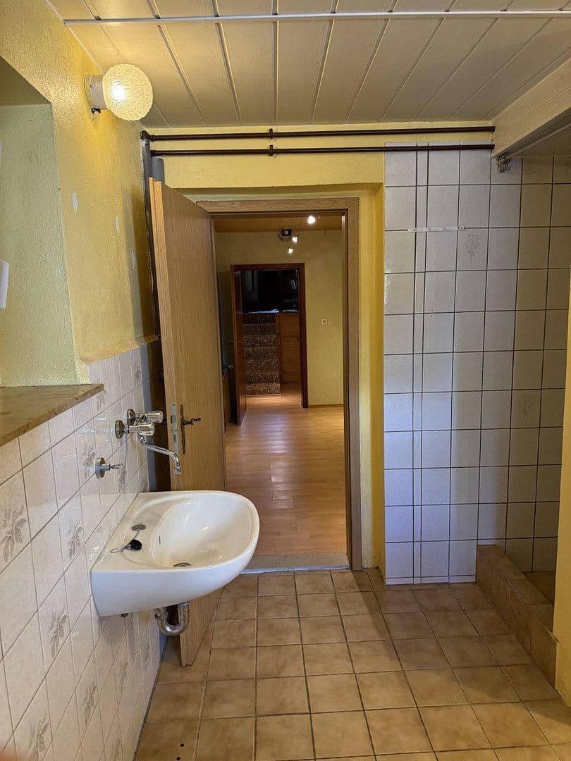 Prodej domu 161 m², pozemek 341 m², Weidenweg 12, Eisenhüttenstadt, Braniborsko Prodej domu 161 m², pozemek 341 m², Weidenweg 12, Eisenhüttenstadt, Braniborsko