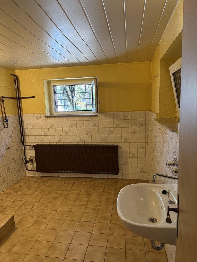Prodej domu 161 m², pozemek 341 m², Weidenweg 12, Eisenhüttenstadt, Braniborsko Prodej domu 161 m², pozemek 341 m², Weidenweg 12, Eisenhüttenstadt, Braniborsko