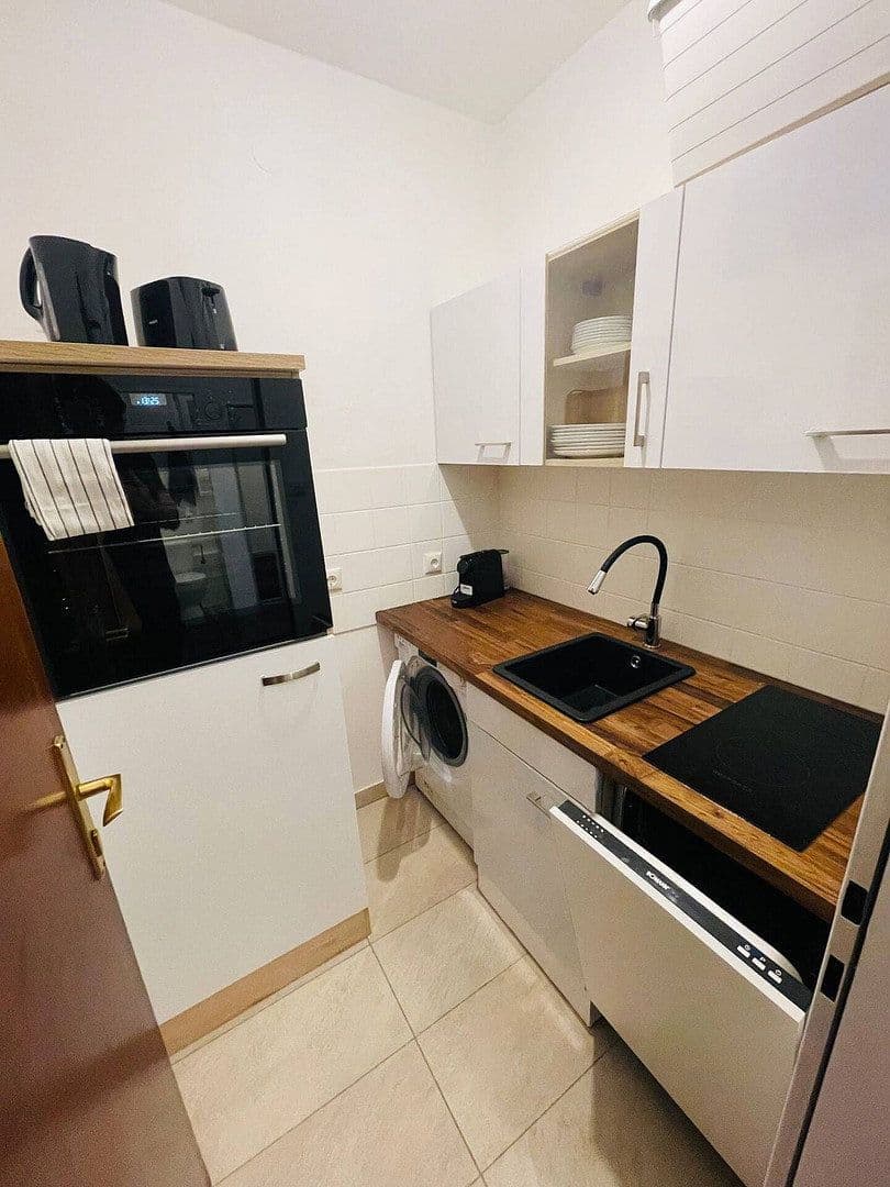 Pronájem bytu 1+1 38 m², Salzburg, Salcbursko Pronájem bytu 1+1 38 m², Salzburg, Salcbursko