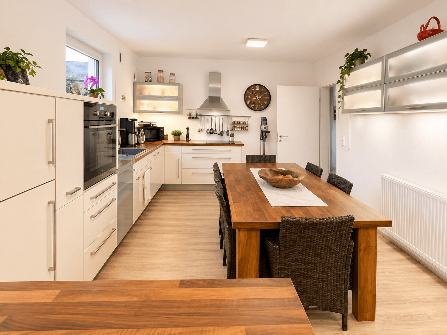 Prodej domu 106 m², pozemek 193 m², Hirsackerstrasse 5/2, Gottmadingen, Bádensko-Württembersko Prodej domu 106 m², pozemek 193 m², Hirsackerstrasse 5/2, Gottmadingen, Bádensko-Württembersko