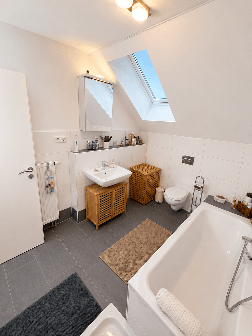 Prodej domu 106 m², pozemek 193 m², Hirsackerstrasse 5/2, Gottmadingen, Bádensko-Württembersko Prodej domu 106 m², pozemek 193 m², Hirsackerstrasse 5/2, Gottmadingen, Bádensko-Württembersko