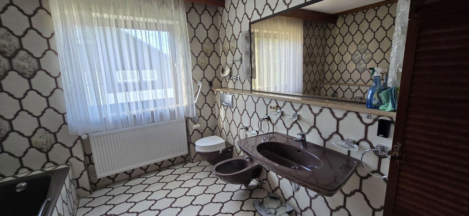 Prodej domu 258 m², pozemek 900 m², Kulmbach, Bavorsko Prodej domu 258 m², pozemek 900 m², Kulmbach, Bavorsko
