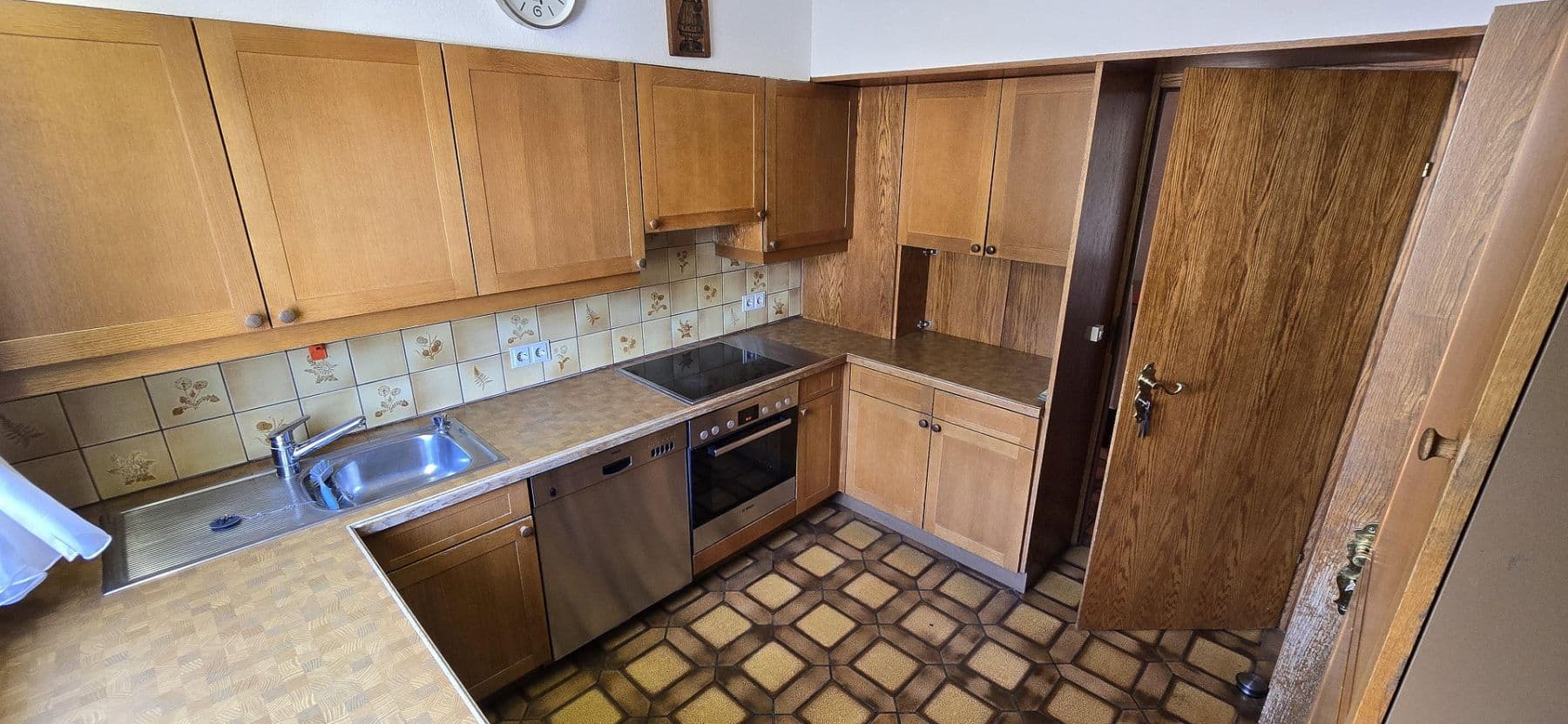 Prodej domu 258 m², pozemek 900 m², Kulmbach, Bavorsko Prodej domu 258 m², pozemek 900 m², Kulmbach, Bavorsko