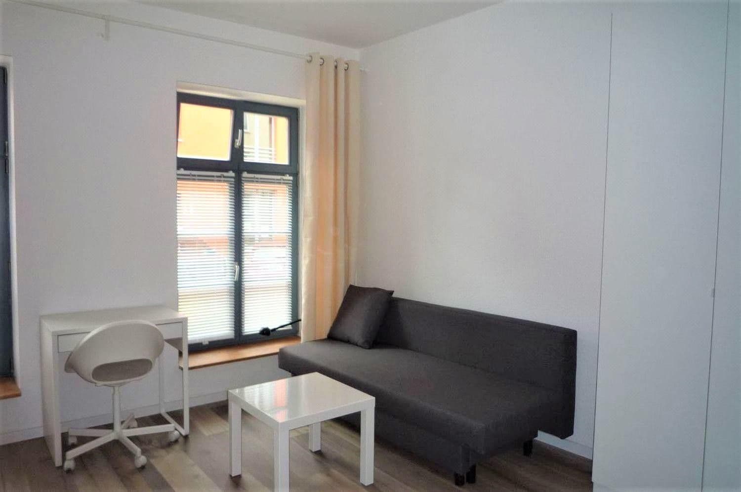 Pronájem bytu 1+1 28 m², Wismar, Mecklenburg-Vorpommern Pronájem bytu 1+1 28 m², Wismar, Mecklenburg-Vorpommern
